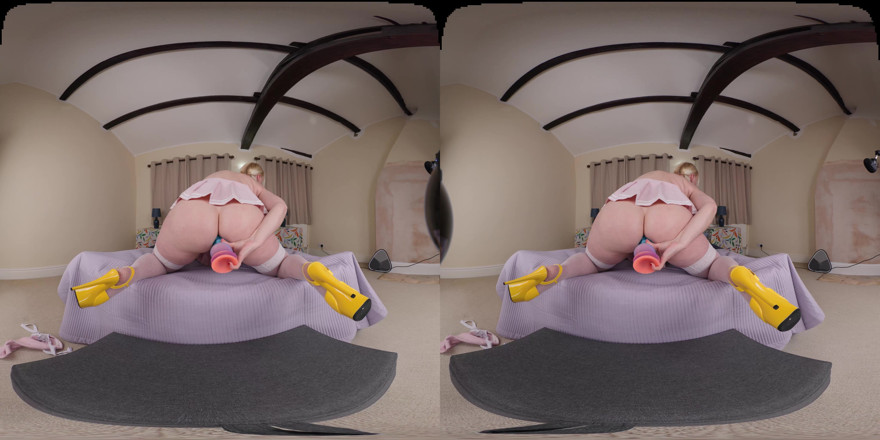 Freddies World: Caliente rubia milf Tracey Lain follando en vr