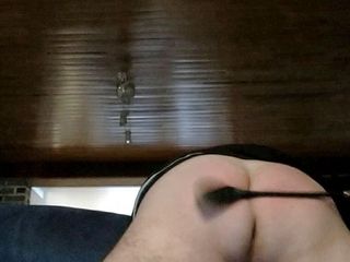 I'm a bitch: Потрібні хороші побиття цієї суки