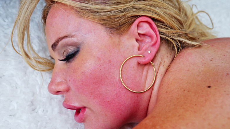 DarkkoTV: Cougar Dubur Savannah Bond