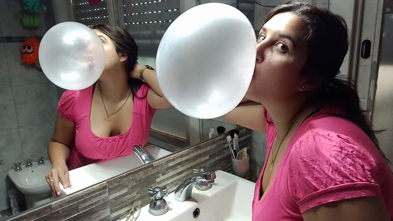 melu_world: Bubblegum masturbándose en el espejo - Bunny Looner