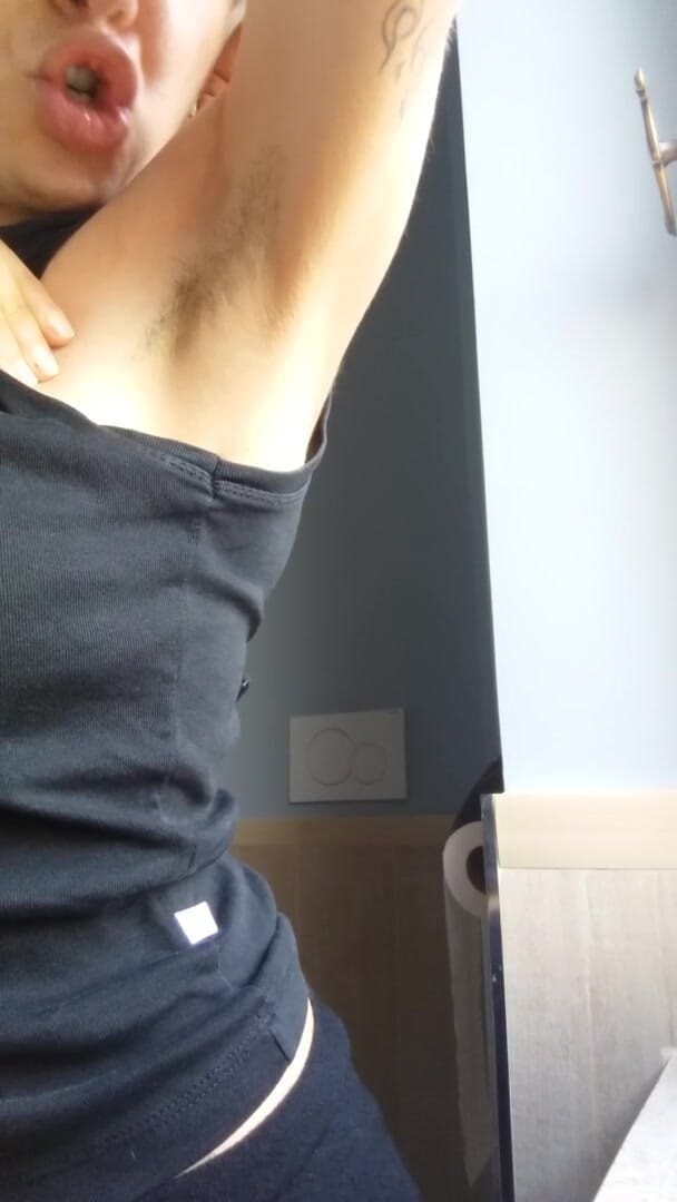 Hairy Armpit and Sexy Big Tits (Savannah fetish dream) Hairy Armpit and Sexy Big Tits (Savannah fetish dream)