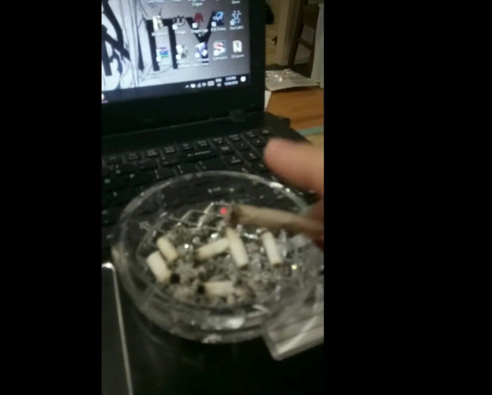 LaLaDelilah: Be my chat ashtray