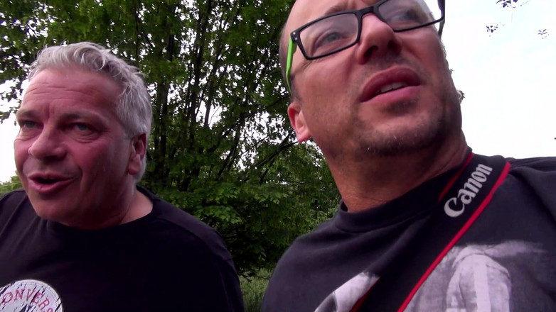 Deutschland Porno X: Lovci v domácnosti - nadržené německé ženy v domácnosti jsou doma vystopované...