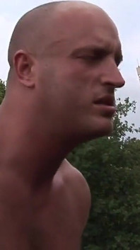 Alemão conheça raw na bunda