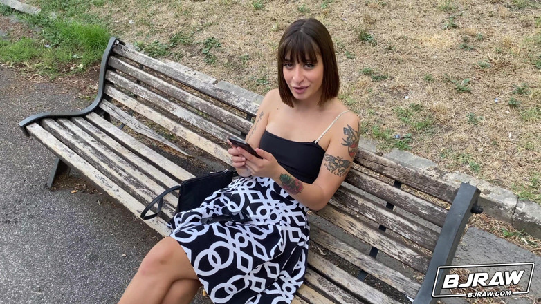 BJ Raw: BJRAW Silvia Soprano ke roman honth hain
