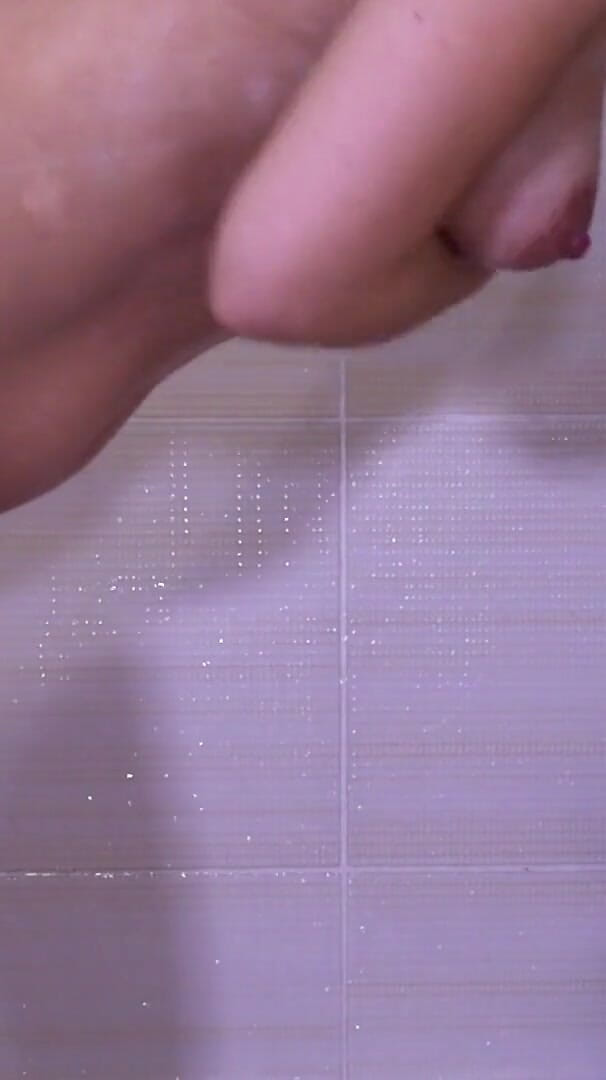 Look at me when I'm in the bathroom alone and excited. I give myself strong orgasms (OnneThelma) Look at me when I'm in the bathroom alone and excited. I give myself strong orgasms (OnneThelma)