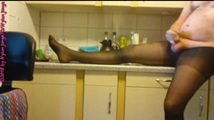 Carmen_Nylonjunge: Melancap miang dalam pantyhose denda asing