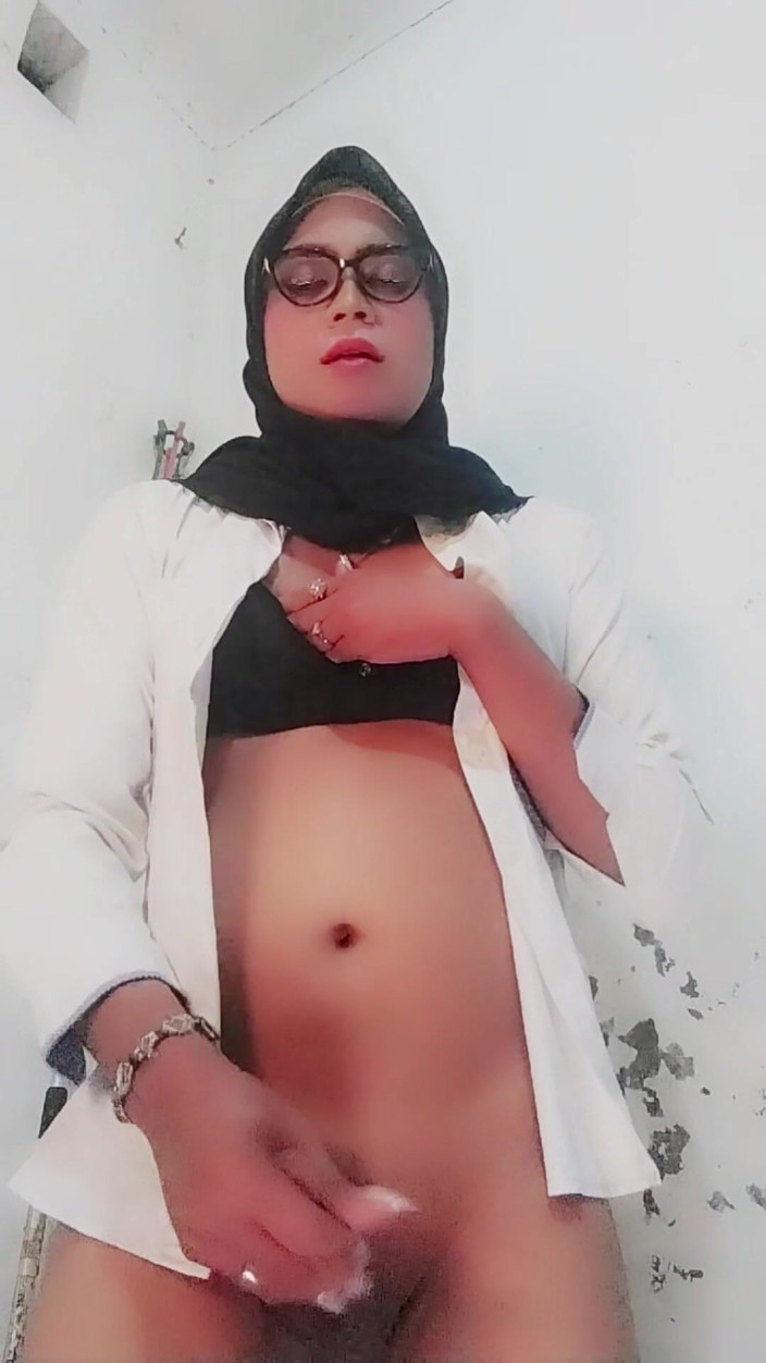 MylahLusty: От учителя до зависимого от членов — Hijabi Sissy Mind Broken