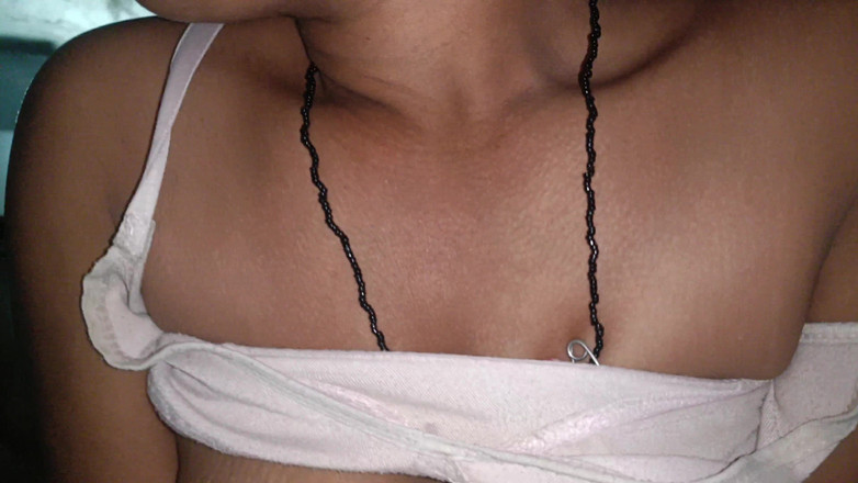 BlondAtom63: Üniversiteli kızlar erkek arkadaş seks yapıyor