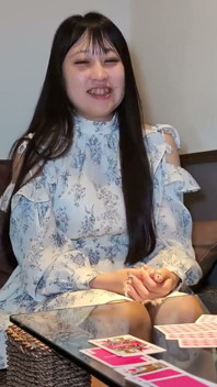 Suster semok lagi memeknya habis-habisan Permainan kartu berujung intim dan berujung crot di dalam tanpa kondom