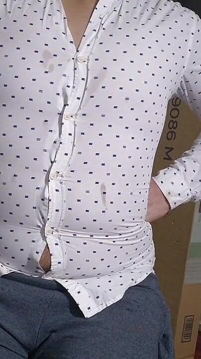 How Much Soda Can a Button up Handle? (Nakeyjoss)