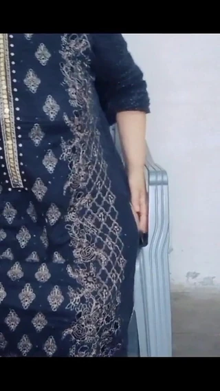 Your-Ayesha: Pakistani Desi Romantic Mode