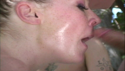 Perfect Porno: Tlustá děvka je ošukaná do zadku a zvlhne