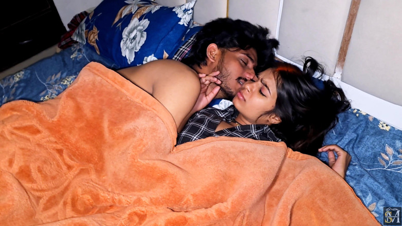SexmasterHub: Asian Indian Desi New Couple Sanjana Majid Hardcore Making Love...