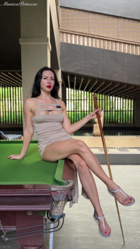 JOI, Seks Orgasme Yang Hancur, CEI, di Billiard Club