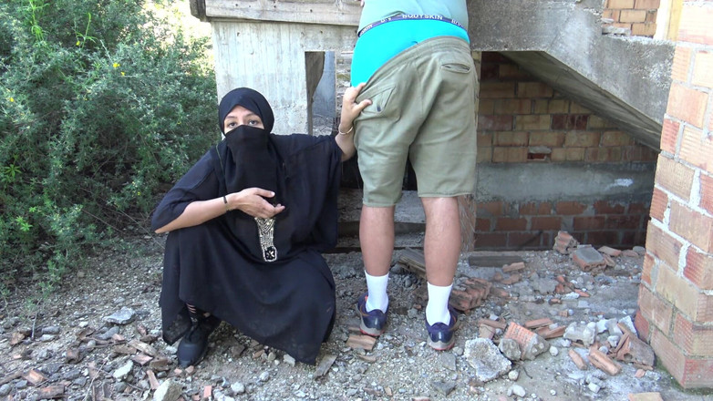 Souzan Halabi: व्यभिचारी पति