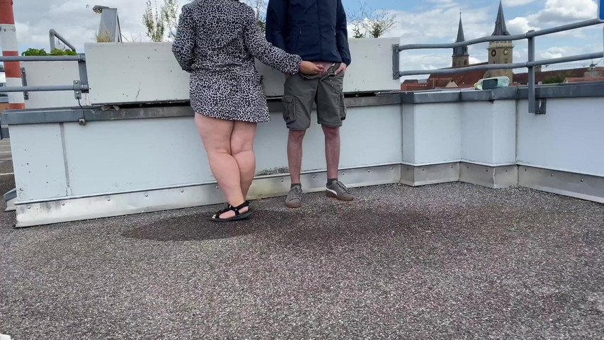 No Matter How Hard the Plump Mother-in-law Tried, Pissing Splashed All Over Her Legs (Our Fetish Life)