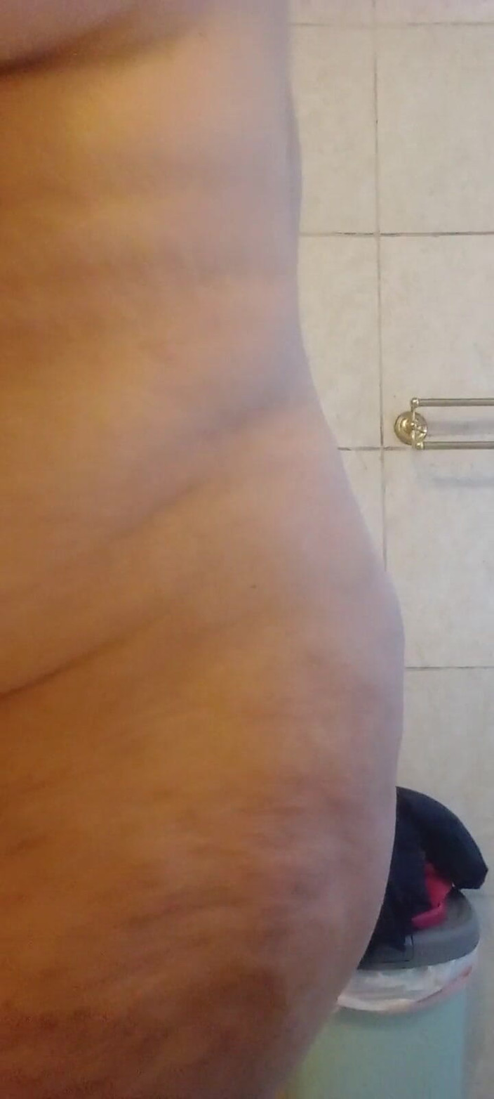 Chubbytits16: Poskakující můj zadek