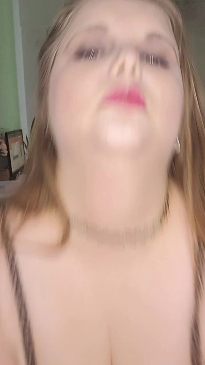 LioEst: Your Young Nymphomaniac Student