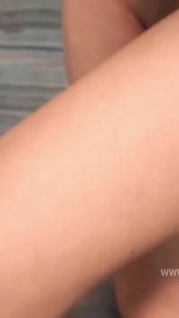 น้องภับหีโชว์เย็ดกับหนุ่มเดซีแบบไม่เซ็นเซอร์