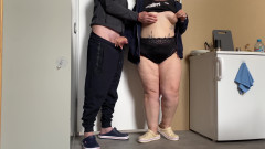 OurFetishLife: Tchýně po koupeli sála a vyhoněla mého ptáka
