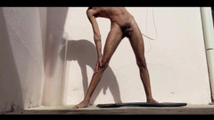 arabeputo: Étirement dans le matin excité.