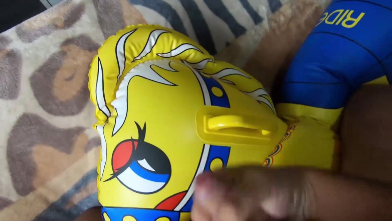 Inflatable Lovers: Inflatable ride
