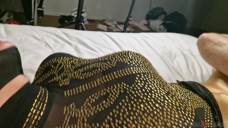 Nylon Xtreme: Pohled Nory Foxové je zpět a snaží se mě okrást