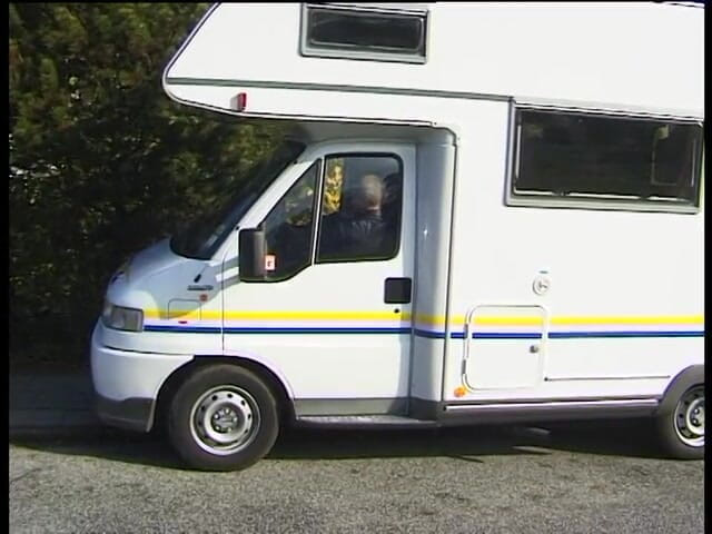 Lucky Cooch: Picking up a Brunette to Fuck Her in the Camper