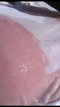 Puta Loira Com Seios Grandes Se Masturba E Faz Sexo Na Piscina