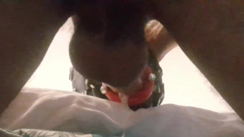 LauraOnHeels: MILF Con Ring Gag Labbra Finte Scopata in Bocca E...