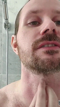 Jak oholit podělanou tvář! s Albino Adonis