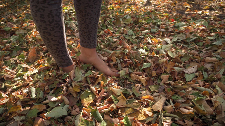 Teasecombo 4K: Laat Crunching Underfoot asmr