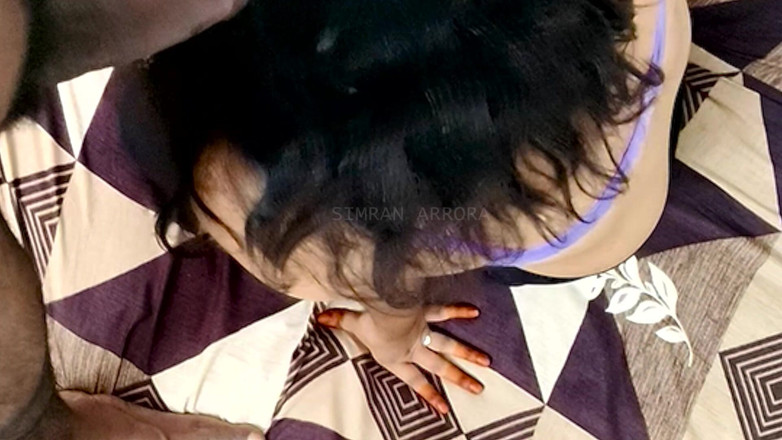 Simran Arrora: Saya mengongkek pepek adik tiri jalang itu
