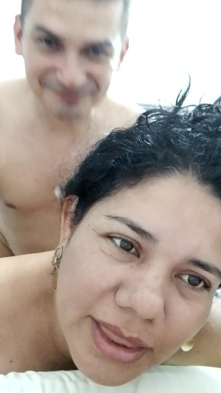 Valkyrie and Luigy Couple: Oči, které se zamiluje, hands that milk: perfektní duo