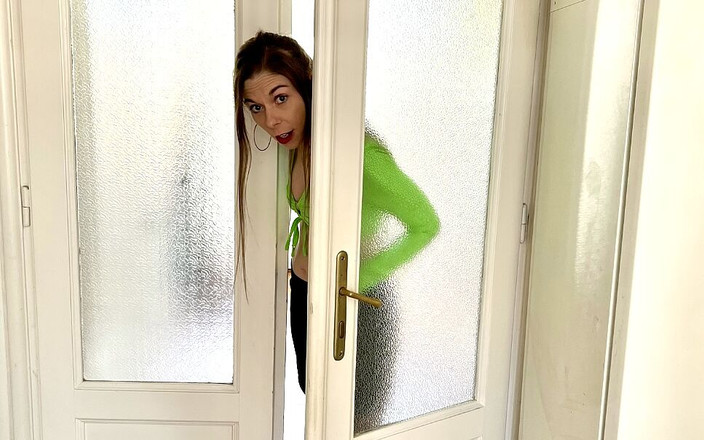 Boris Schwarz Studio: 不再有趣了！派对女孩被继父在婚床上操