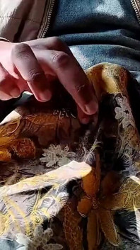 78 satin lagi asik ngocok kontol adik tirinya sampai dicrot di dalam