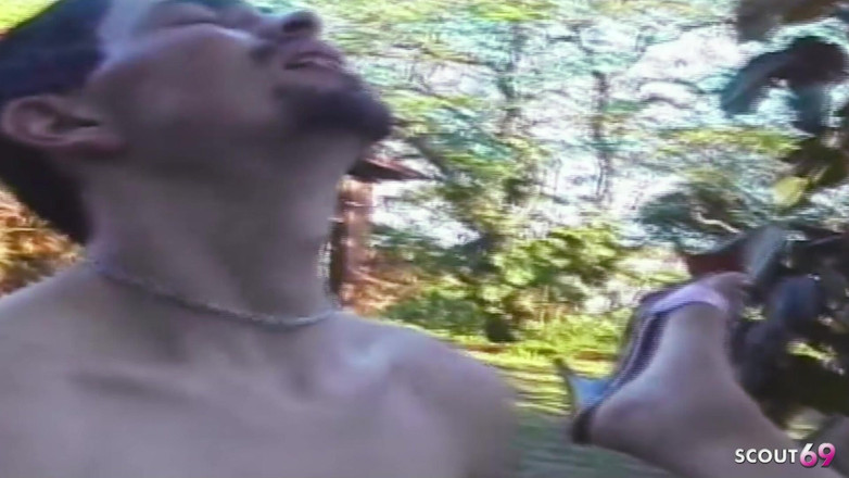 Shemale TS Collection: Худенькую блондинку-транса на улице с Tinder на свидании трахнули в анал