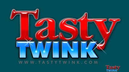 Tasty Twink: लुकास के साथ ट्रेस का देखने का बिंदु