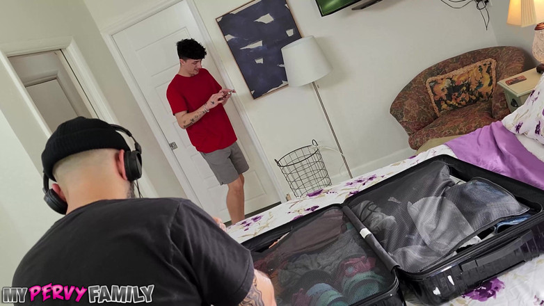 My Pervy Family: Mypervyfamily - Sneak Peek mit Chloe Amour &amp; Ethan Seeks!