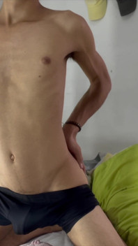 Do You Want to Masturbate with Me? Write to Me to Make Something Hot