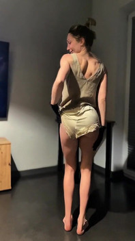 Selbstgemachter Striptease