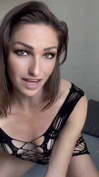 Femdom JOI Goddess Makes You Wait for Her to Cum Before She Allows You to and Calls You Good Boy