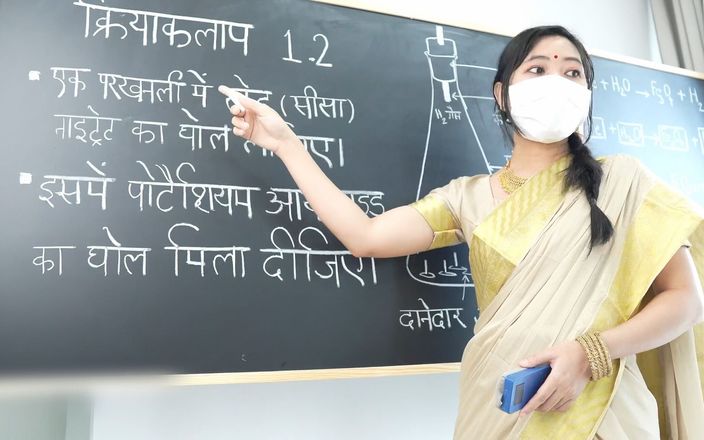 Mya Mya: デジの美しいホットな教師が教室で彼女の生徒とセックス