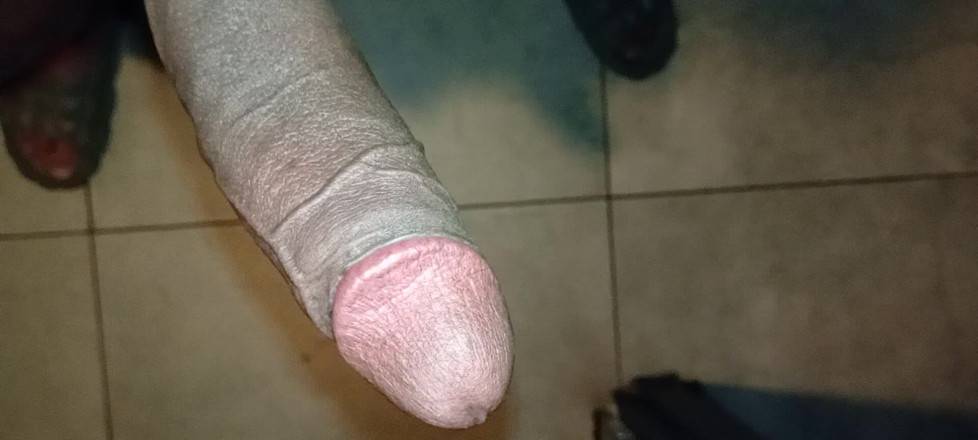 Kejken87: Relaxare cu mână singură în baie