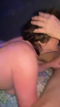 Puta lechera MILF consigue doble polla