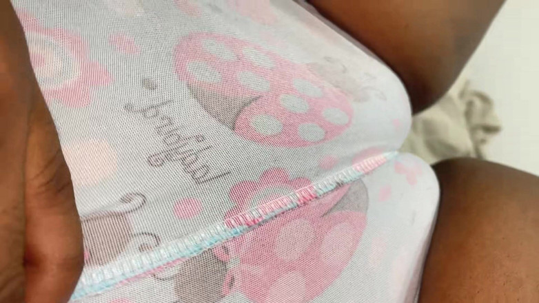 omairaberbatov: I Put on Tight Shorts and Itch My Vagina and...