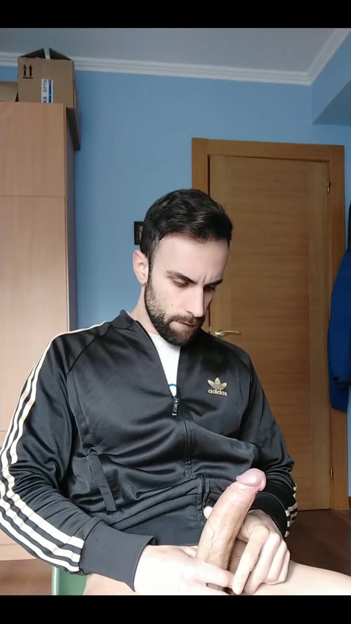 Zeus Ray: Pamer kontol