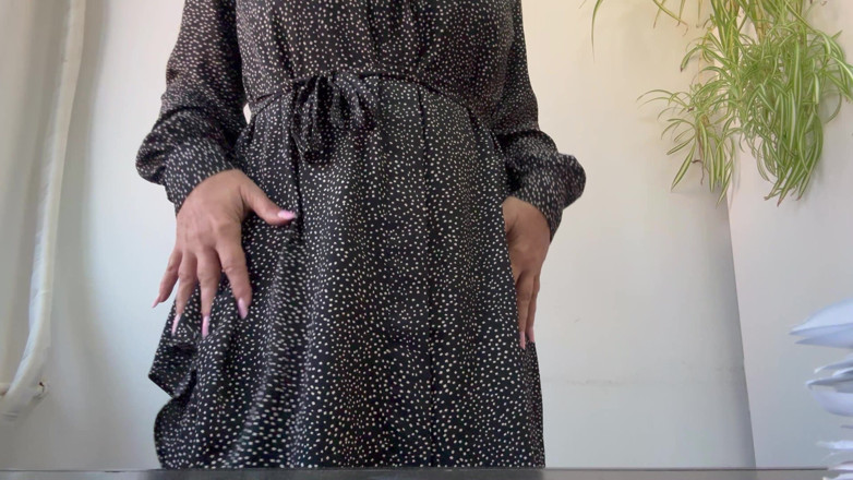 Step Mommy: Zam istedim ve bunu patronumun önünde yaptım.