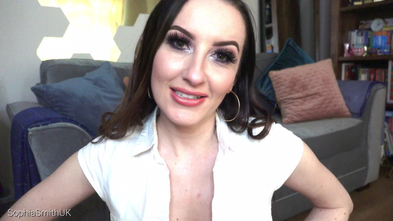 SophiaSmithUK: No eres un hombre de verdad.